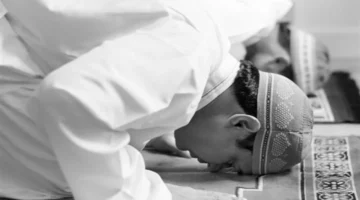 مواعيد دقيقة.. تعرف على توقيت الصلاة في مصر اليوم الإثنين 10 نوفمبر 2025 بالقاهرة والمحافظات